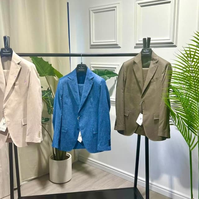 Abbigliamento La Gatta - Uomo & Donna - Immagine 2