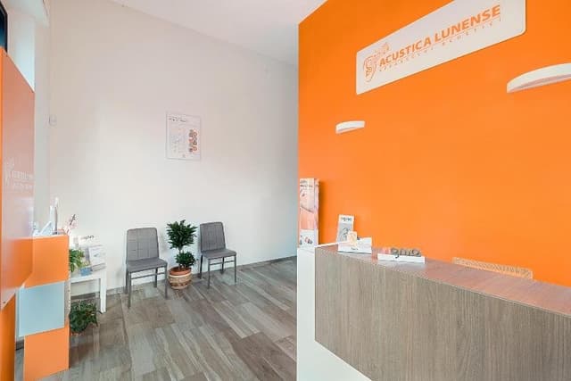 Acustica Lunense - Apparecchi Acustici - Immagine 2