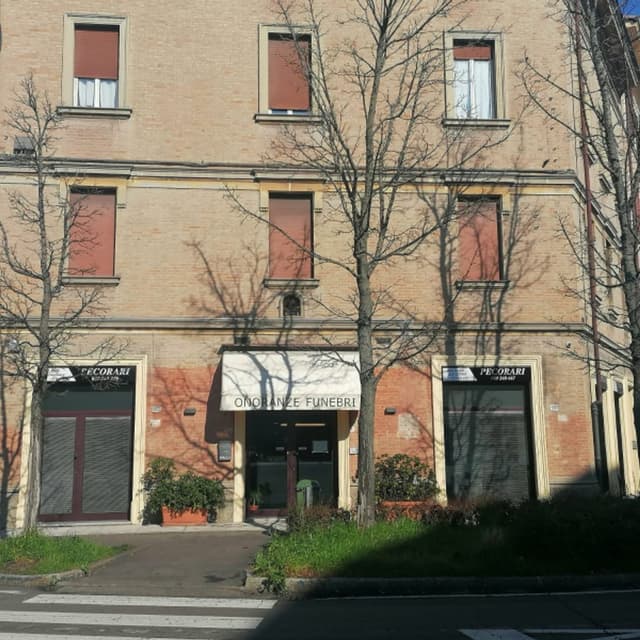 Agenzia Onoranze Funebri Pecorari - Immagine 2