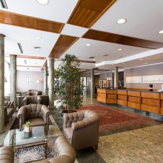 Air Palace Hotel - Immagine 1