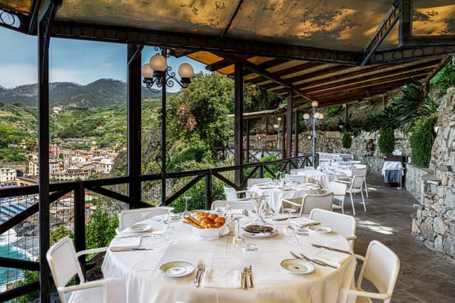 Albergo Hotel Porto Roca - Immagine 2