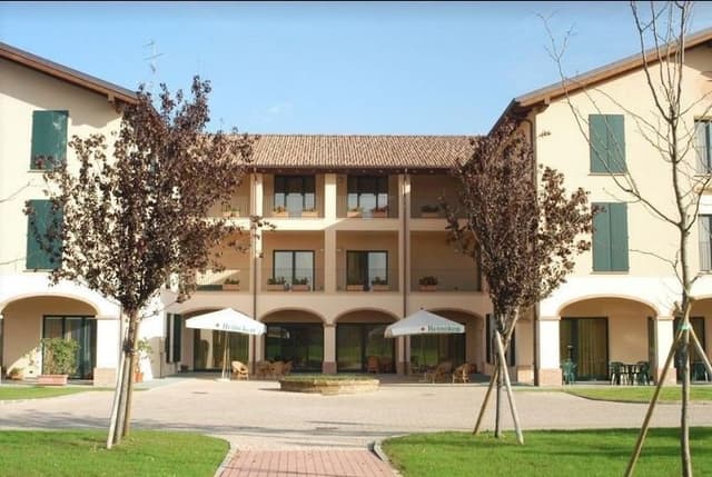 Albergo Ristorante Conte Verde - Immagine 1