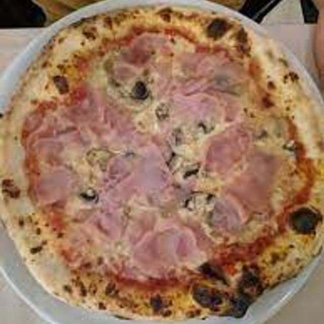 Alchimia Ristorante Pizzeria Bar - Immagine 2