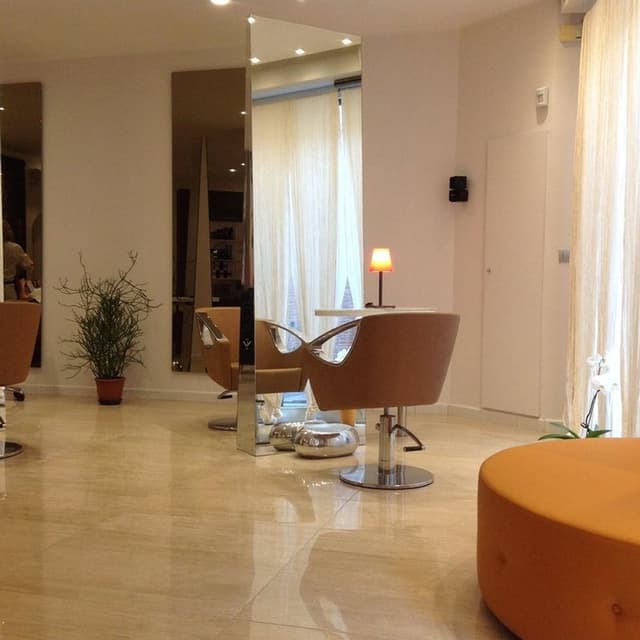 Andrea & Fiore Parrucchieri - Immagine 1