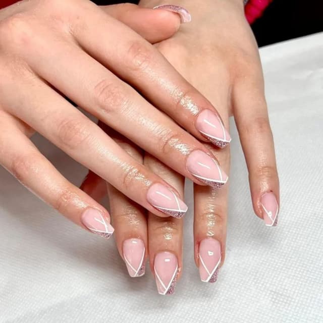 Anteprima Nails & Beauty - Immagine 1