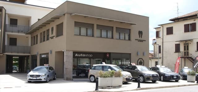 Auto-Stop S.n.c. - Immagine 1