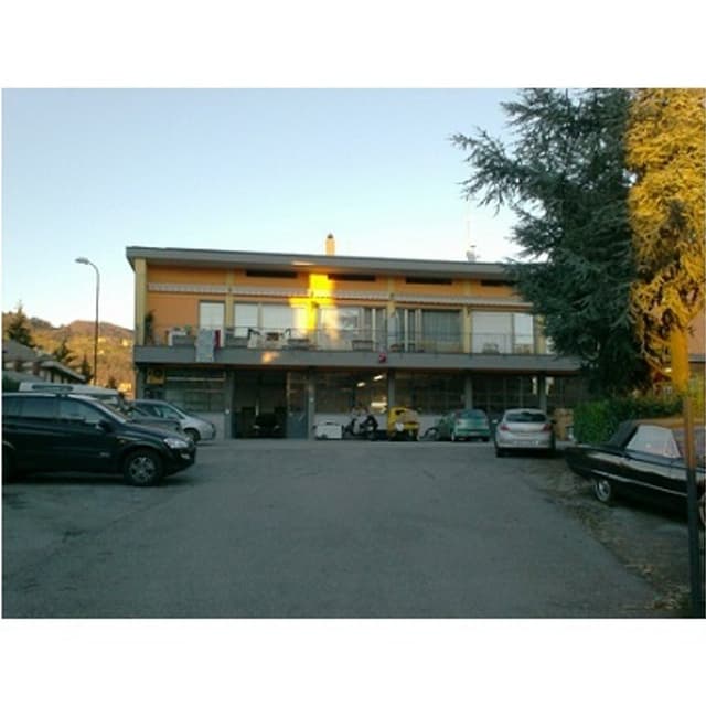 Autocarrozzeria Fratelli Locatelli & C. Srl - Immagine 2