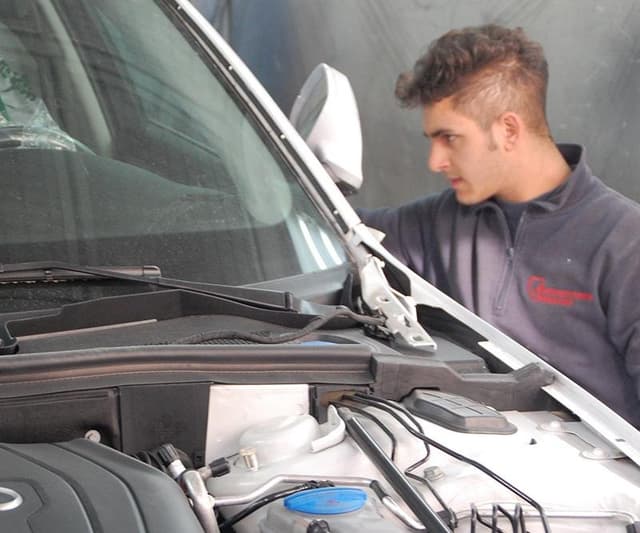 Autocarrozzeria Giannone - Immagine 1