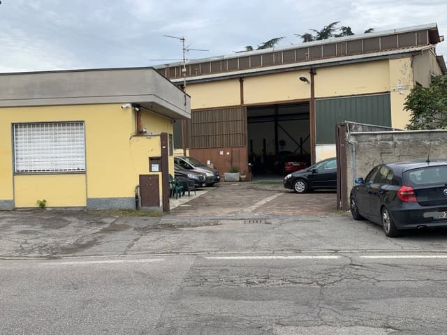 Autocarrozzeria Monzese - Immagine 1