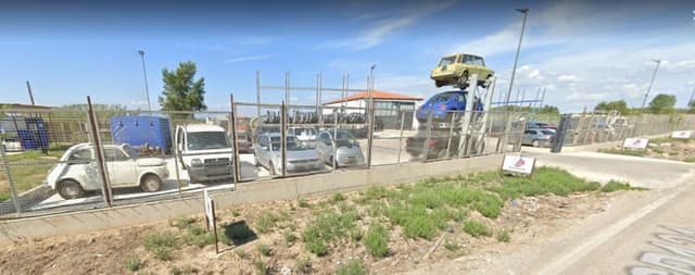 Autodemolizioni Abategiovanni - Immagine 1