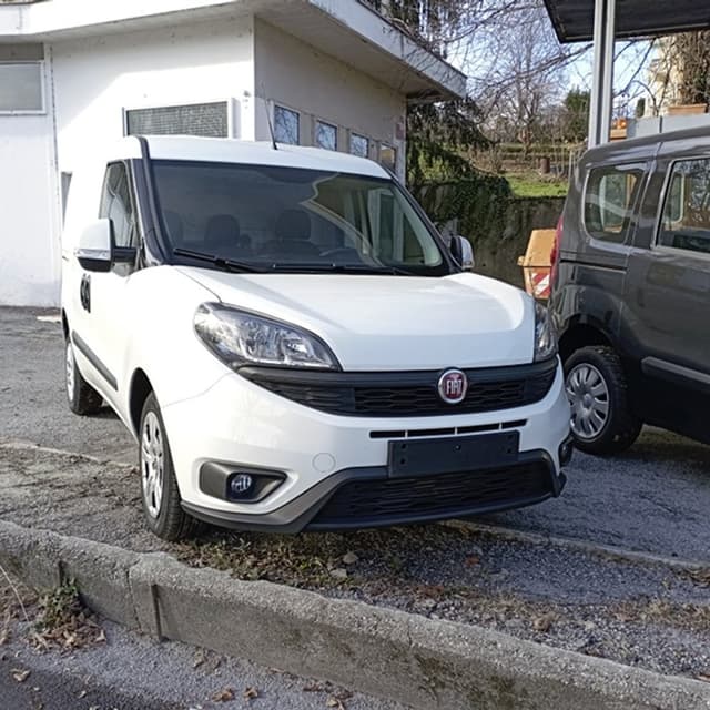 Automobili Petrini Angelo - Immagine 2