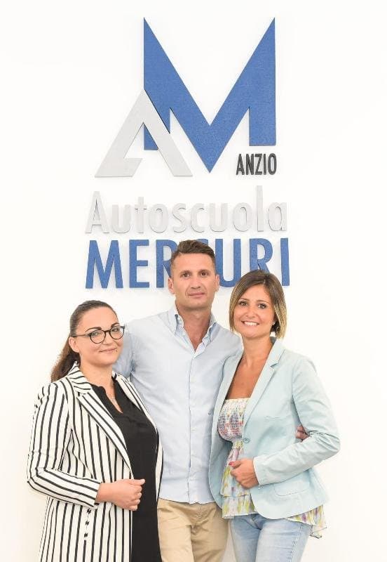 Autoscuola & Scuola Nautica Mercuri - Anzio - Immagine 2