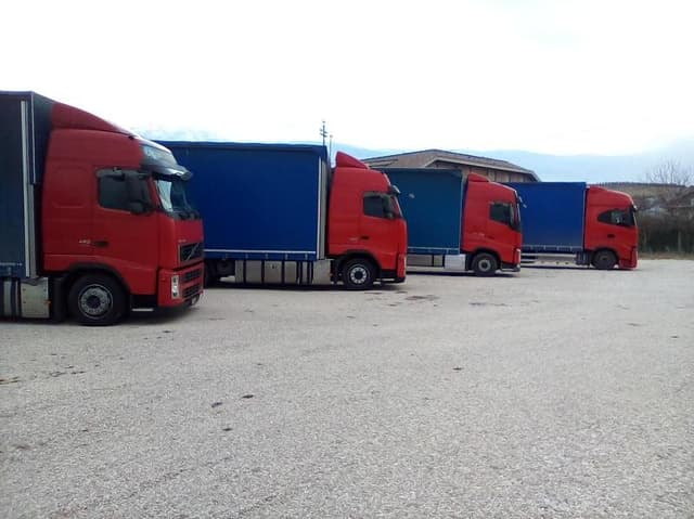 Autotrasporti Azzari - Immagine 1