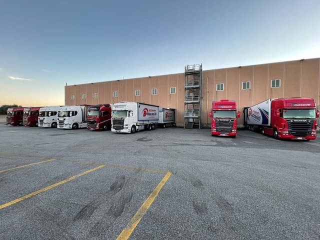 Autotrasporti Bruzzaniti - Immagine 2