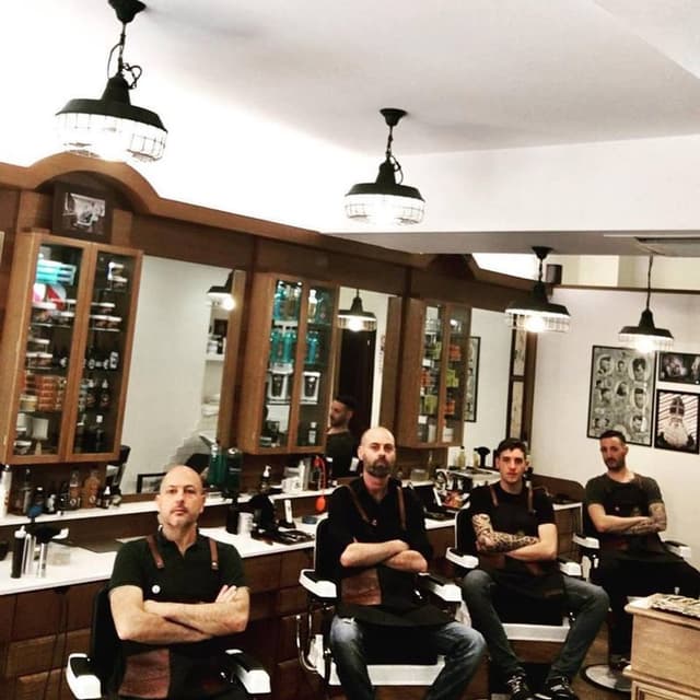 Barber 27 - Barber Shop - Immagine 1