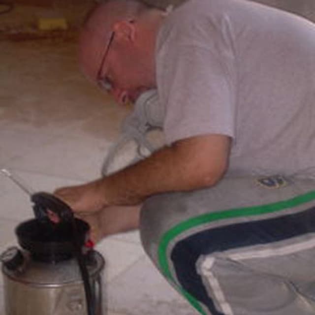 Base Disinfestazioni Per Aziende - Immagine 1