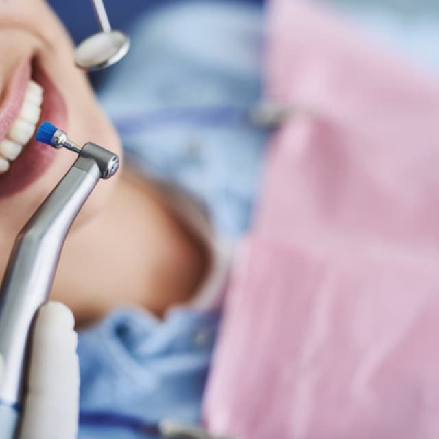 Bernardo Dott.  Naldini Studio Dentistico - Immagine 1