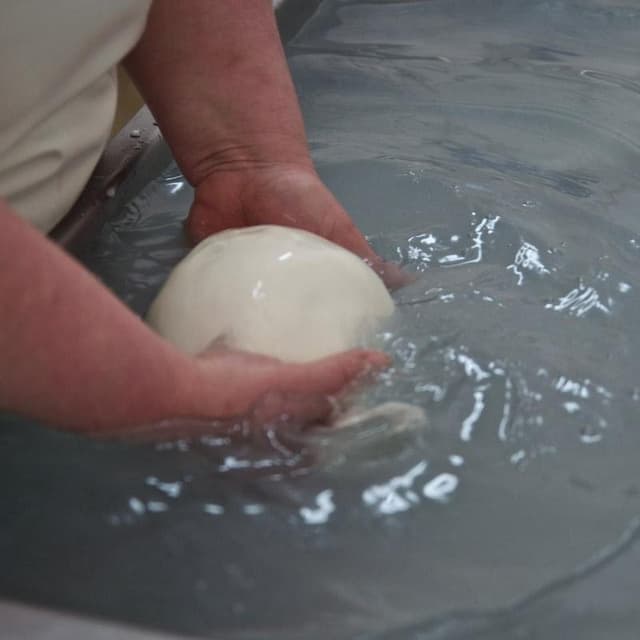 Caseificio Valle D'Oro - Immagine 1