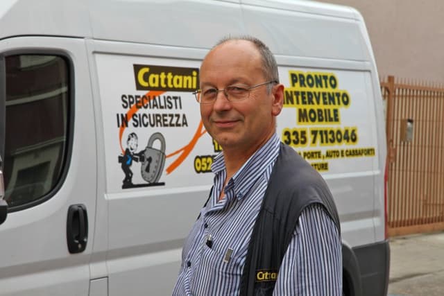 Cattani Antonio  Apertura Porte - Immagine 1