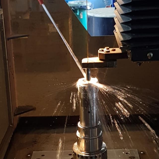 Ceccanti Meccanica S.r.l. - Immagine 1