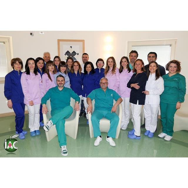 Centro Odontoiatrico Iacovone - Immagine 1