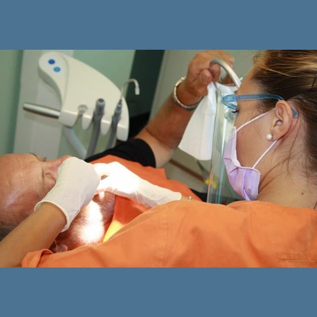 Centro Specialistico Odontoiatrico Cecina - Immagine 2