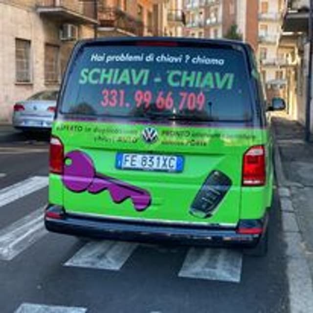 Chiama Schiavi Chiavi e Serrature - Immagine 1