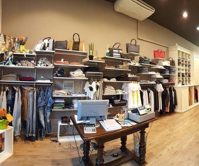 Ciak Abbigliamento - Immagine 1