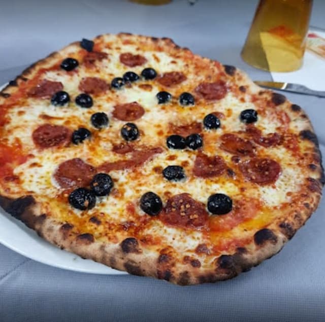 Dalla Renata Pizzeria Trattoria - Immagine 1