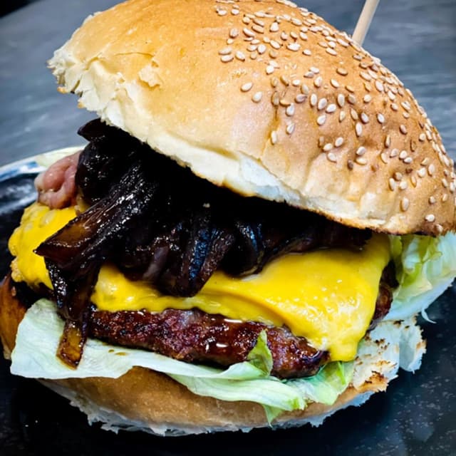 Delite Food Lounge Bar - Immagine 1