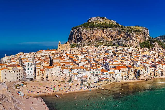 Discover Cefalù - Immagine 1