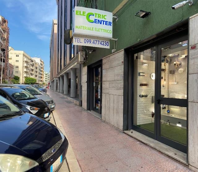 Electric Center - Immagine 1