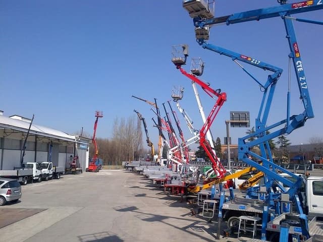 Emilia Gru s.r.l. - Immagine 2