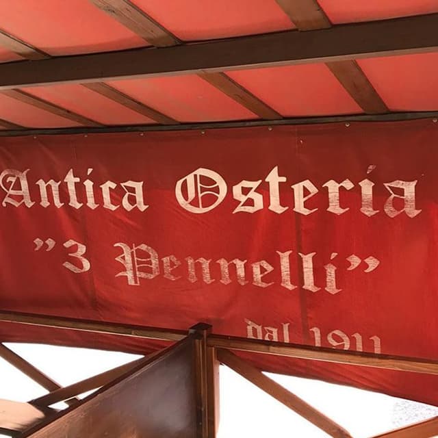 Enoteca Caffe' Tre Pennelli - Immagine 2