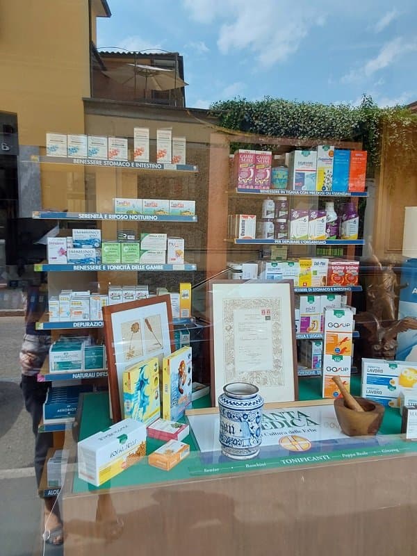 Erboristeria Herbarius - Immagine 1