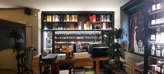 Eureka | Wine Bar | Enoteca - Immagine 1
