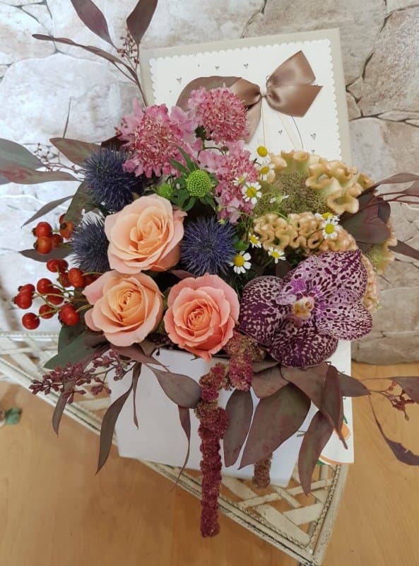 Fiori e Bon Ton - Immagine 1