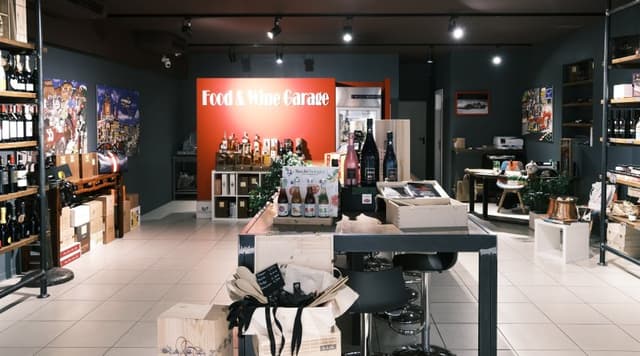 Food & Wine Garage - Immagine 1