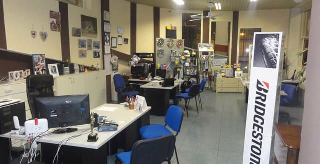 Garage Imperiale - Immagine 2