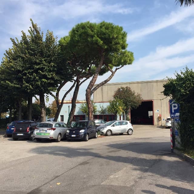 Garage Lazzaro - Immagine 1