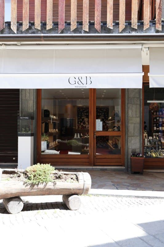 G&B, Negozio Courmayeur - Alexander McQueen - Immagine 1