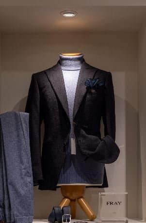 G.Capitelli - Veste L'Uomo - Immagine 2