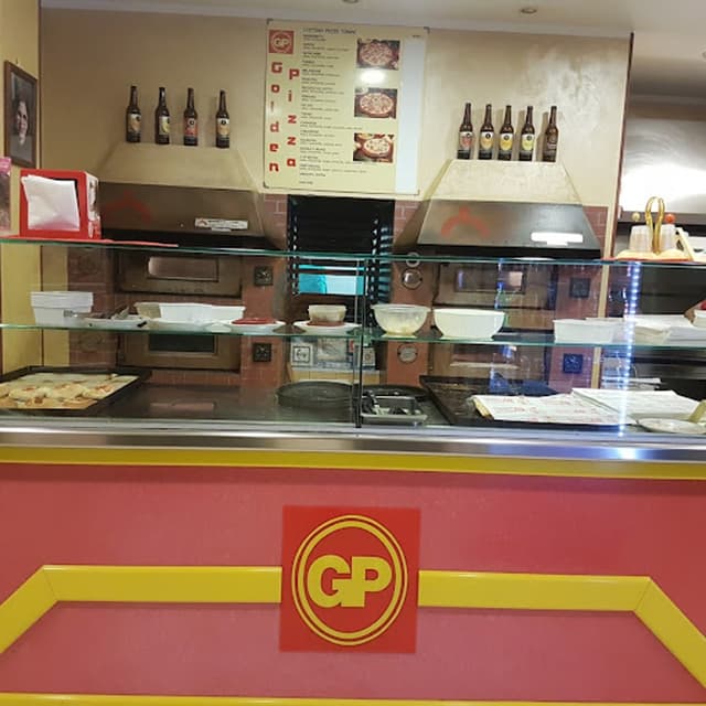 Golden Pizza - Immagine 1