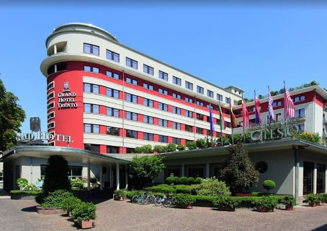 Grand Hotel Trento - Immagine 1