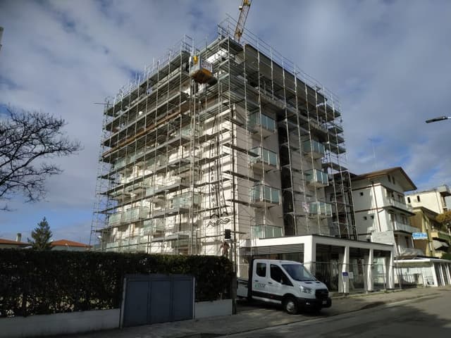 House Ponteggi Srls - Immagine 1