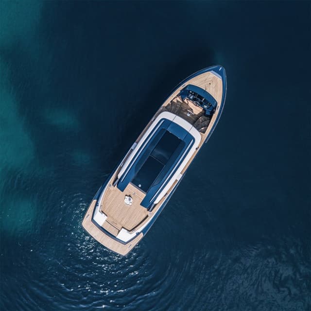 I.C. YACHT - Immagine 1