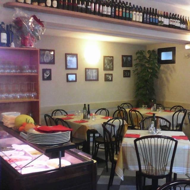 La Lampara Trattoria e Pizzeria Napoletana - Immagine 2