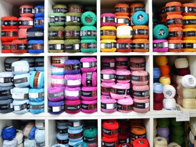 L'ago e il ditale - Immagine 1