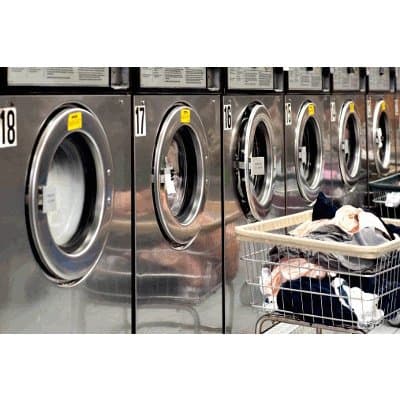 Lavanderia Clean & Dry - Immagine 1