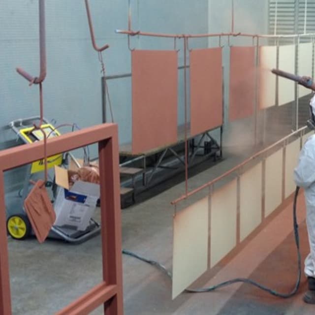 L.B.R. Industrial Painting - Immagine 1